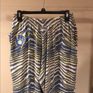 Brewers Zuba’s pants